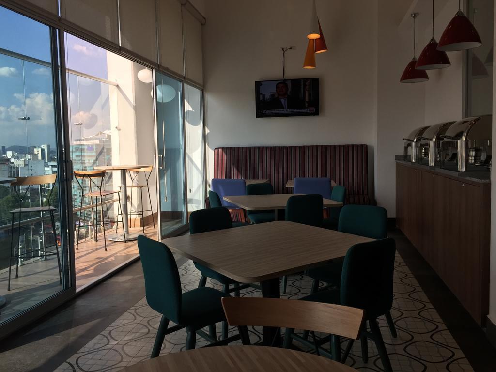Tryp By Wyndham Mexico City World Trade Center Area Экстерьер фото