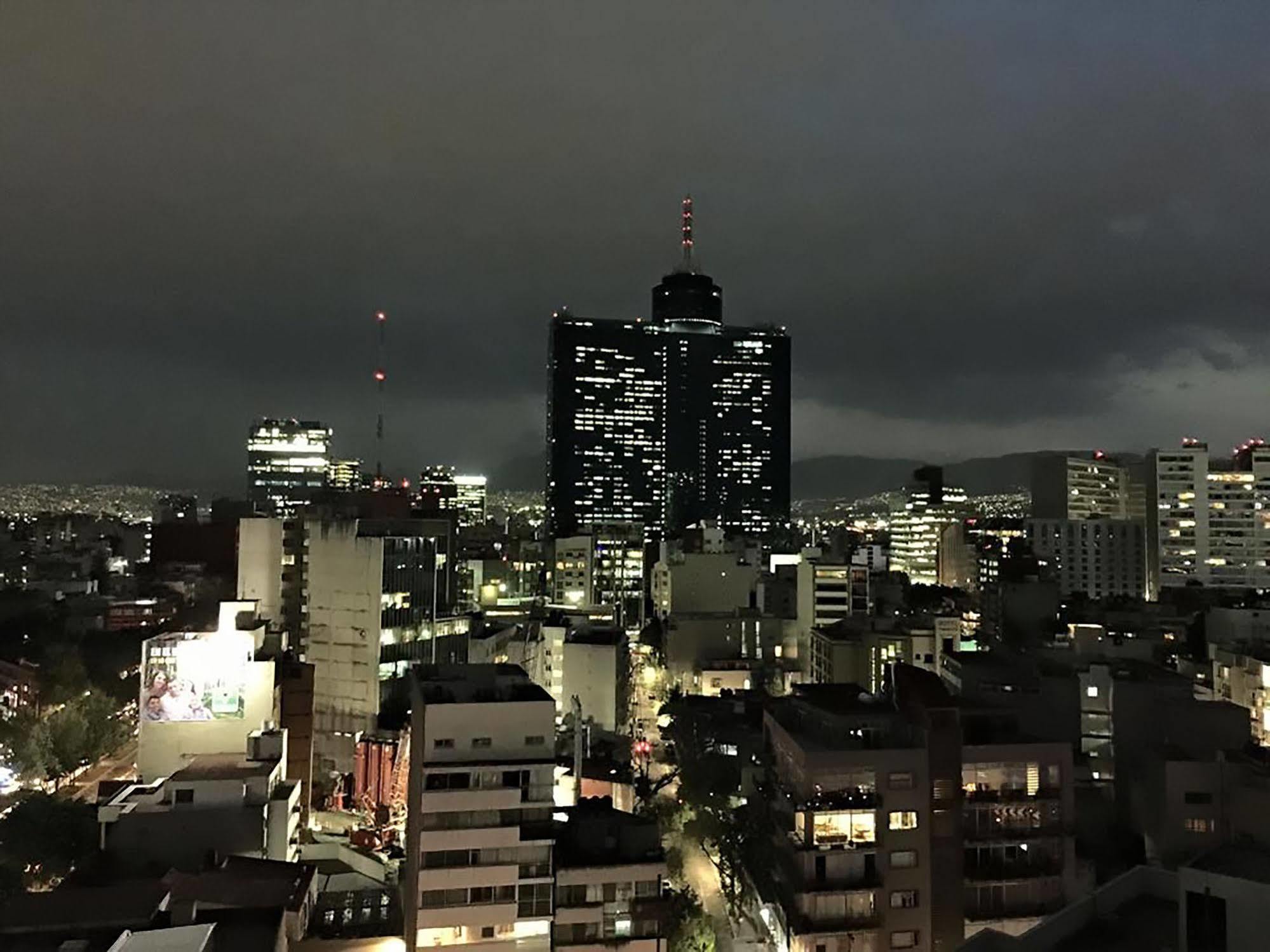 Tryp By Wyndham Mexico City World Trade Center Area Экстерьер фото