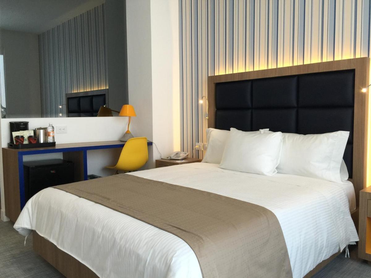 Tryp By Wyndham Mexico City World Trade Center Area Номер фото